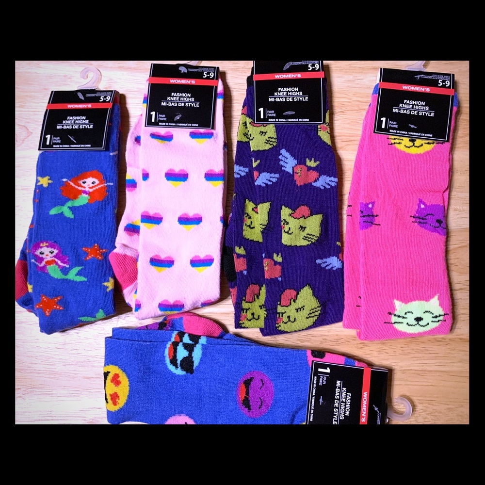 💗 5 pair of Women’s Socks 🧦 Various Designs 💕
